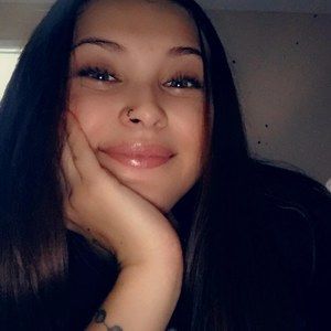 Meet your Posher, Pamela